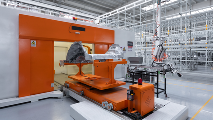 雷军盛情邀请 到小米汽车工厂过大年，共探新能源技术新未来